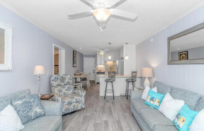 Breathtaking 2 Bedroom Condo with Ocean Views! Sleeps 5! B-2